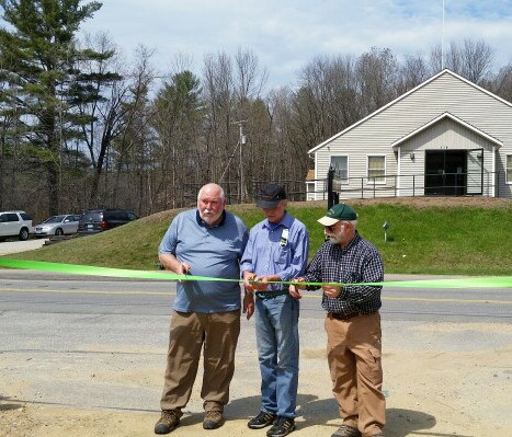 Ribbon-cutting ceremony April 22, 2016 